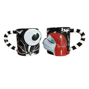 DISNEY THE NIGHTMARE BEFORE CHRISTMAS JACK SKELLINGTON & SALLY  MUG SET‎
